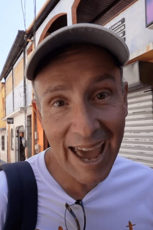 john faces when he gets a dog scare in Lake Atitlan