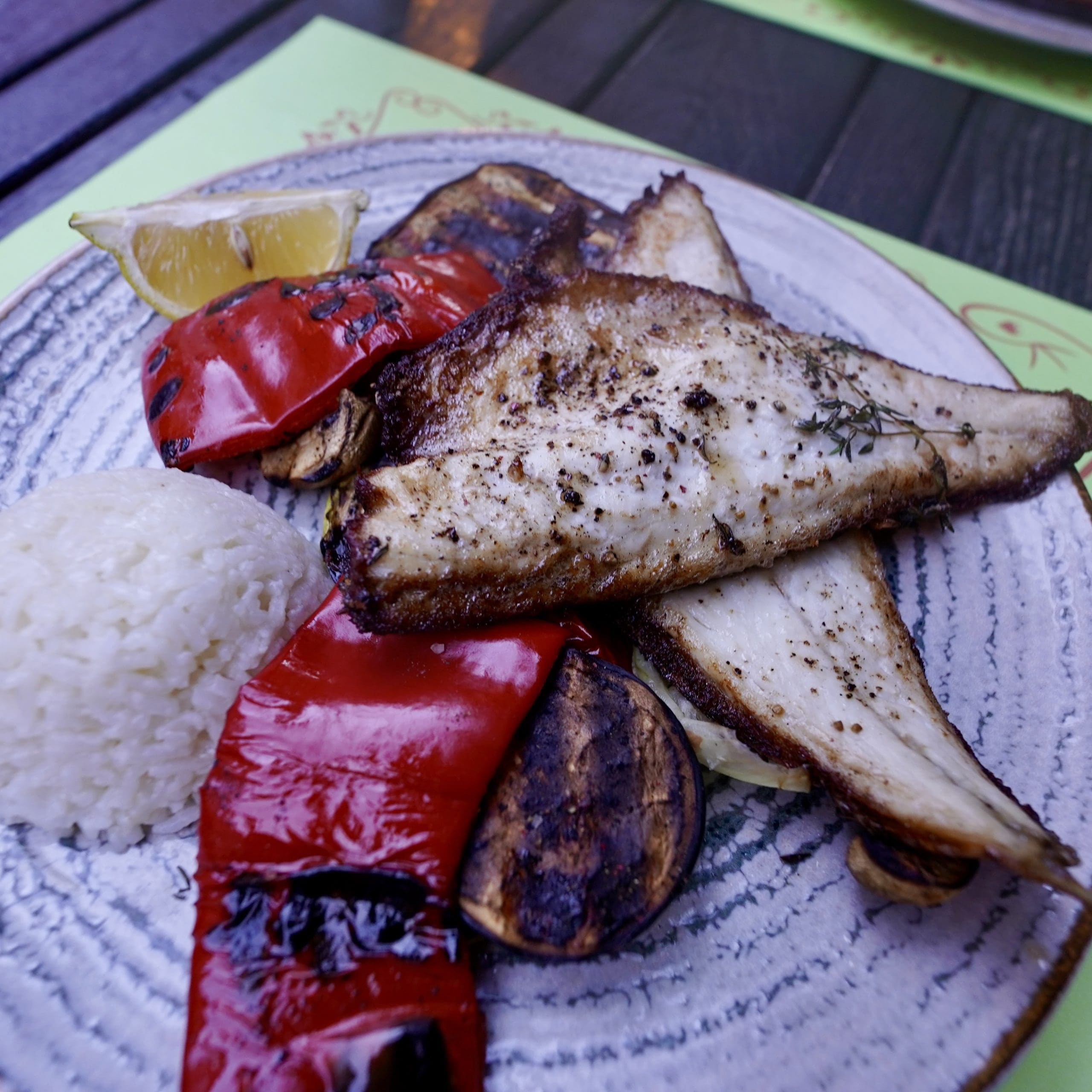 fish and vegetables with rice
